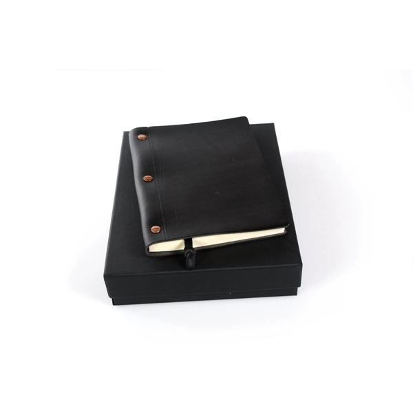 3-Screw Italian Vachetta Leather Journal - Onyx Black - 3-Screw Italian Vachetta Leather Journal - Onyx Black - Image 5 of 8