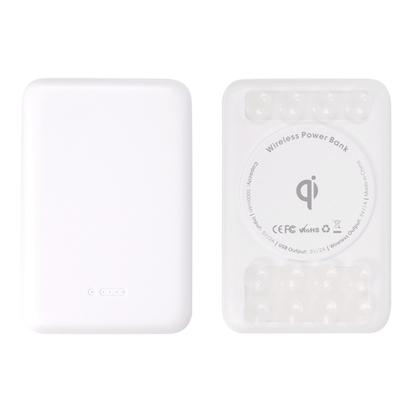 iGo 5,000mAh UL Qi Certified Combo Charger - iGo 5,000mAh UL Qi Certified Combo Charger - Image 2 of 6