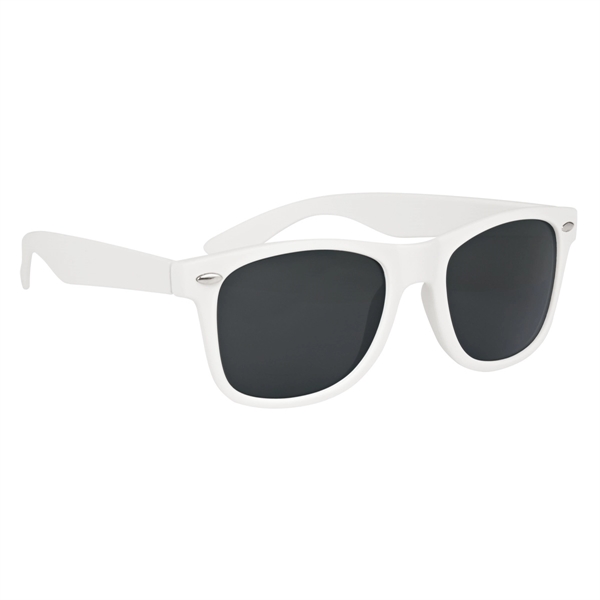 Sunglasses in Velvet - Sunglasses in Velvet - Image 17 of 25