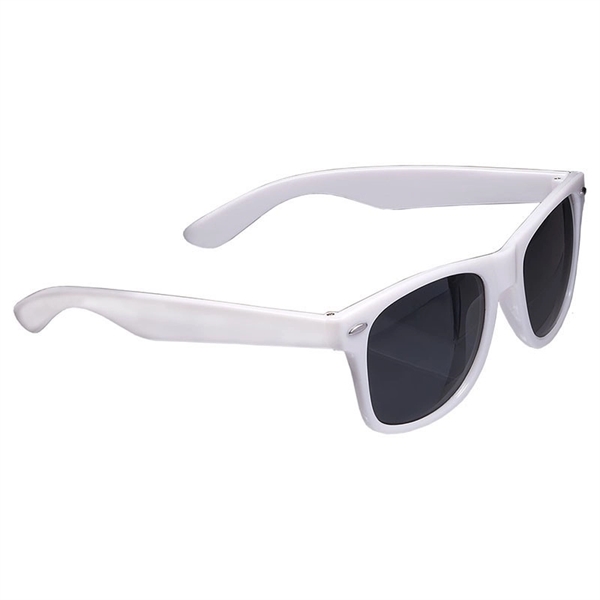 White Fashion Sunglasses - White Fashion Sunglasses - Image 3 of 11
