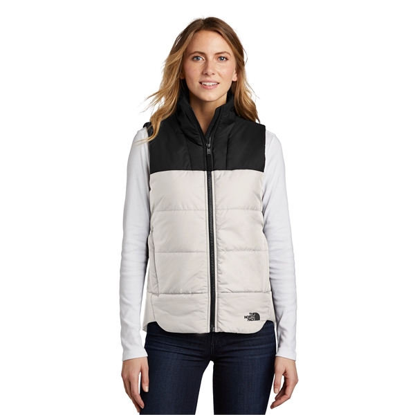 The North Face Women's Everyday Insulated Vest. - The North Face Women's Everyday Insulated Vest. - Image 5 of 8