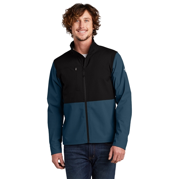 The North Face® Castle Rock Soft Shell Jacket - The North Face® Castle Rock Soft Shell Jacket - Image 3 of 3