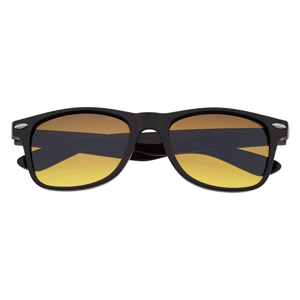 Beach Gradient Sunglasses - Beach Gradient Sunglasses - Image 7 of 8
