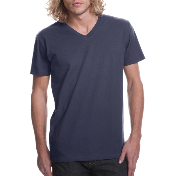 Simple Fitted V shirt - Simple Fitted V shirt - Image 6 of 6