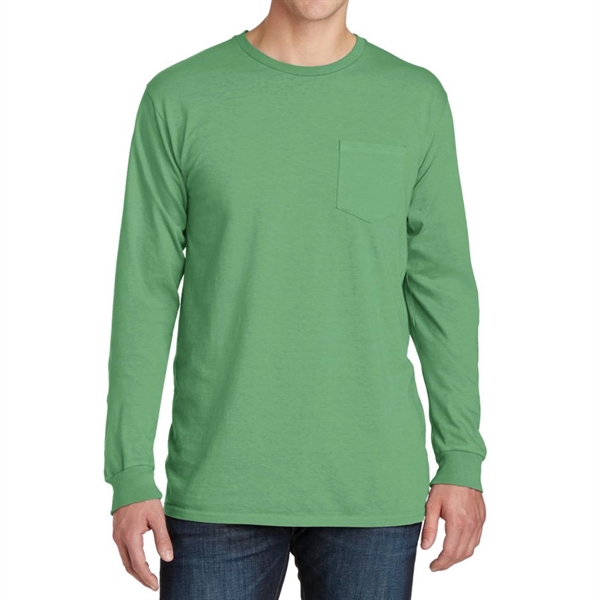 Stylish Pigment-Dyed Long Sleeve Tee with Pocket - Stylish Pigment-Dyed Long Sleeve Tee with Pocket - Image 9 of 19