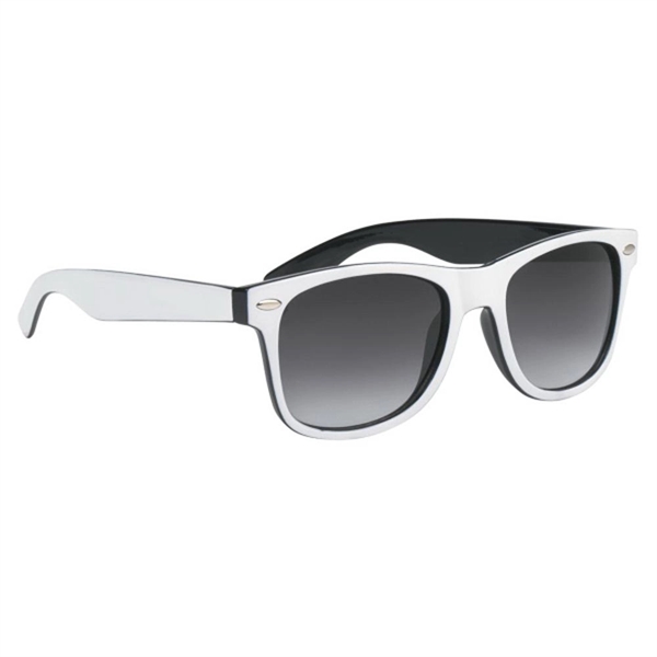 Beach Lover's Bicolored Hip Sunglasses - Beach Lover's Bicolored Hip Sunglasses - Image 4 of 6