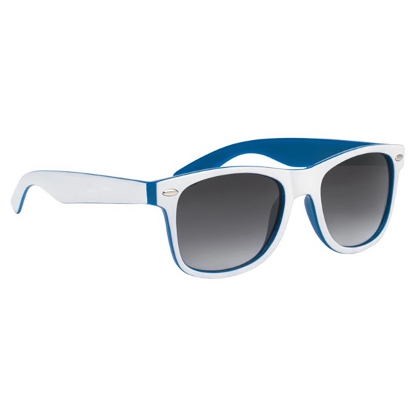 Beach Lover's Bicolored Hip Sunglasses - Beach Lover's Bicolored Hip Sunglasses - Image 5 of 6