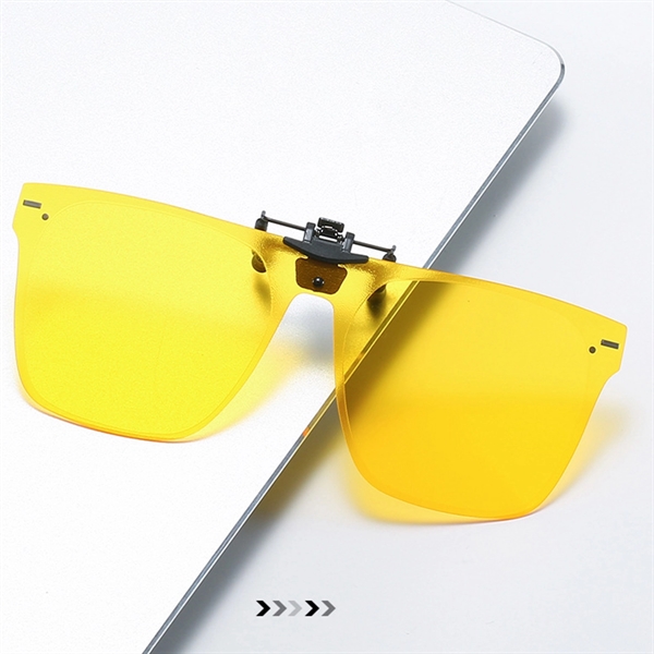 Clip-on Multicolored Polarized Sunglasses for Outdoor - Clip-on Multicolored Polarized Sunglasses for Outdoor - Image 4 of 5