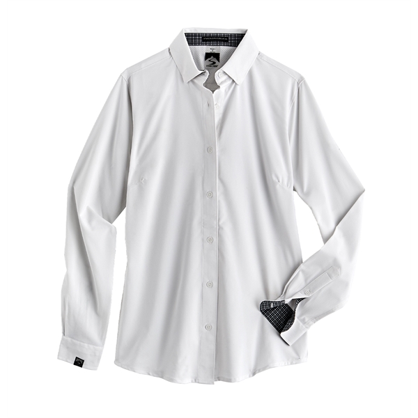 Women's Influencer Solid Woven Shirt - Women's Influencer Solid Woven Shirt - Image 16 of 17