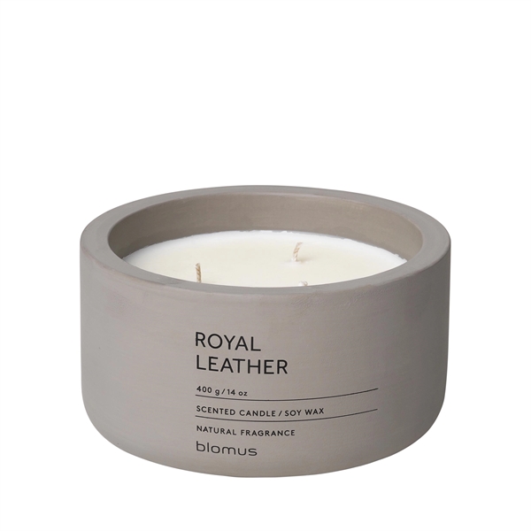 FRAGRA Scented Candle in Concrete Container - 3 Wick - FRAGRA Scented Candle in Concrete Container - 3 Wick - Image 5 of 6