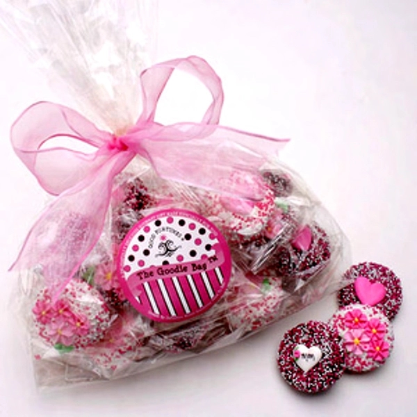 Mother's Day Goodie Bag of 25 Oreo® Cookies