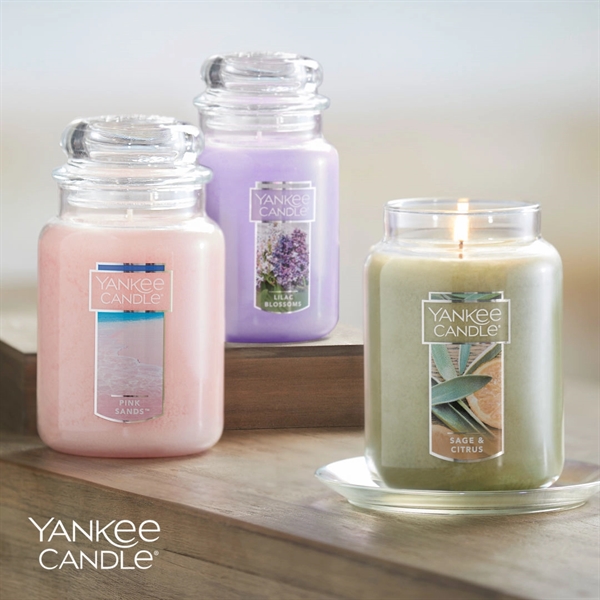 Yankee® Candle - 22oz - Yankee® Candle - 22oz - Image 0 of 10