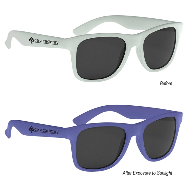 Color Changing Malibu Sunglasses - Color Changing Malibu Sunglasses - Image 9 of 37