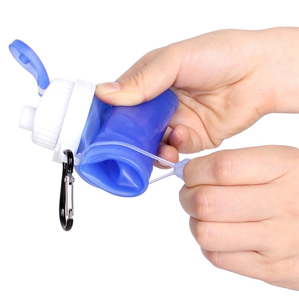 17 oz Silicone Folding Sport Bottle with Carabiner - 17 oz Silicone Folding Sport Bottle with Carabiner - Image 4 of 12