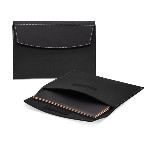 Sustainable 15" Laptop Sleeve (Black) - Sustainable 15" Laptop Sleeve (Black) - Image 3 of 8