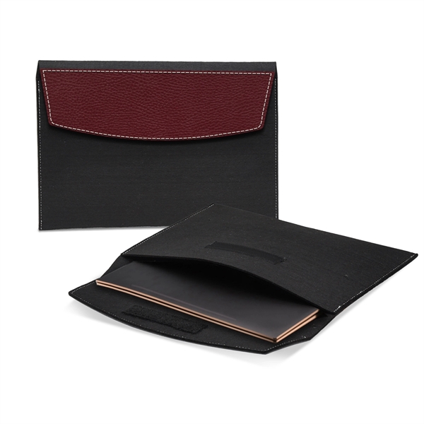 Sustainable 15" Laptop Sleeve (Black) - Sustainable 15" Laptop Sleeve (Black) - Image 2 of 8