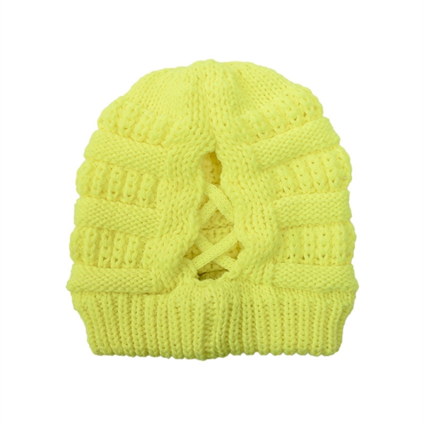 Winter Knitted Ponytail Beanie Hat - Winter Knitted Ponytail Beanie Hat - Image 13 of 30