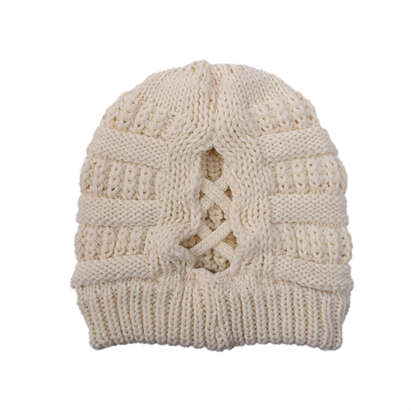 Winter Knitted Ponytail Beanie Hat - Winter Knitted Ponytail Beanie Hat - Image 15 of 30