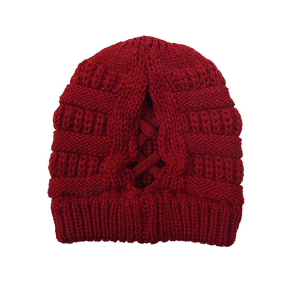 Winter Knitted Ponytail Beanie Hat - Winter Knitted Ponytail Beanie Hat - Image 23 of 30