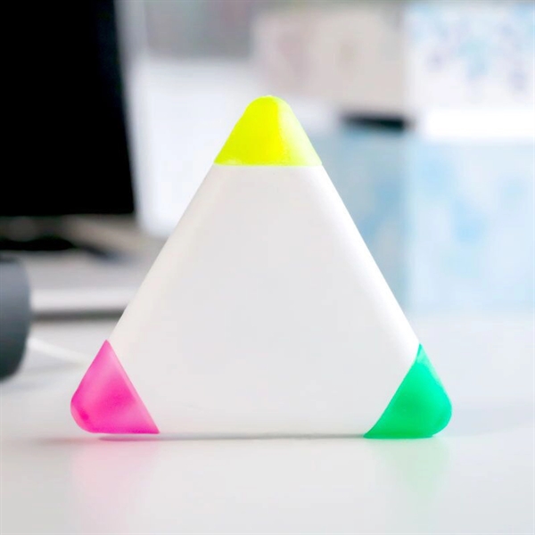 3-In-1 Triangle Highlighters - 3-In-1 Triangle Highlighters - Image 2 of 2