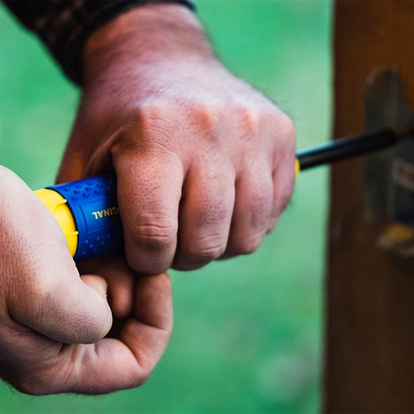 The 15-in-1 Multi Bit Screwdriver - The 15-in-1 Multi Bit Screwdriver - Image 10 of 18