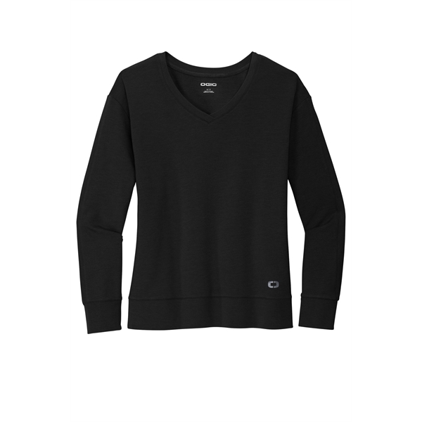 OGIO Women's Luuma Flex Long Sleeve V-Neck - OGIO Women's Luuma Flex Long Sleeve V-Neck - Image 3 of 15