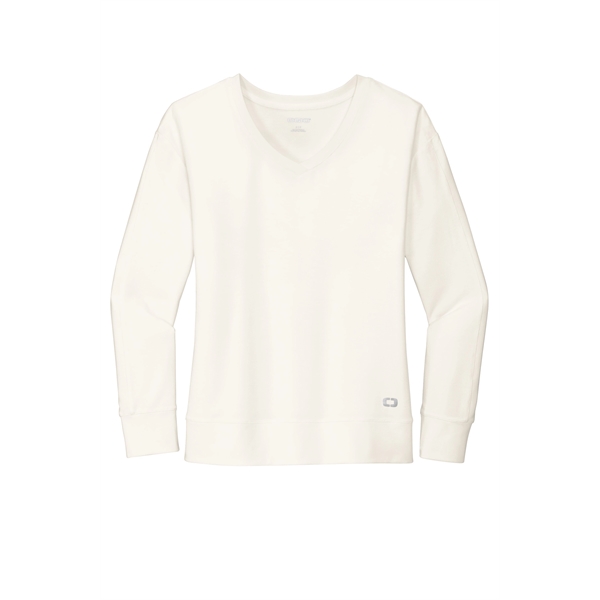 OGIO Women's Luuma Flex Long Sleeve V-Neck - OGIO Women's Luuma Flex Long Sleeve V-Neck - Image 8 of 15