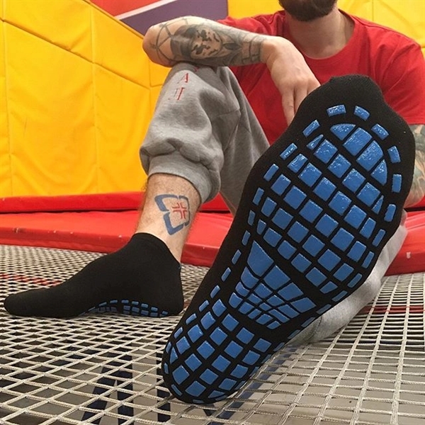 Anti Slip Grip Crew Socks - Anti Slip Grip Crew Socks - Image 4 of 6