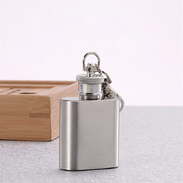 1oz stainless steel flask with keychain - 1oz stainless steel flask with keychain - Image 3 of 5