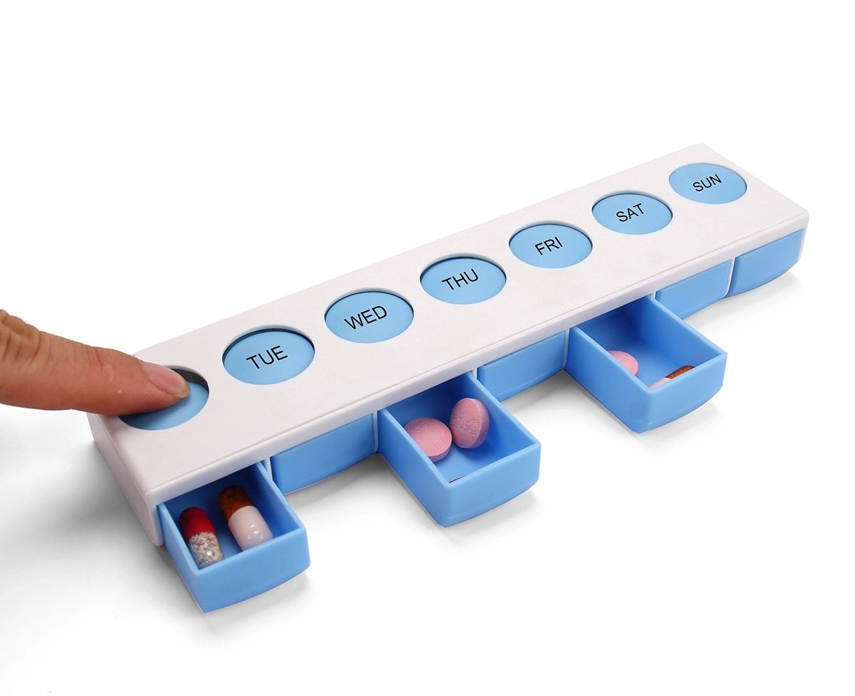MPLBX001-  Press-button pill box
