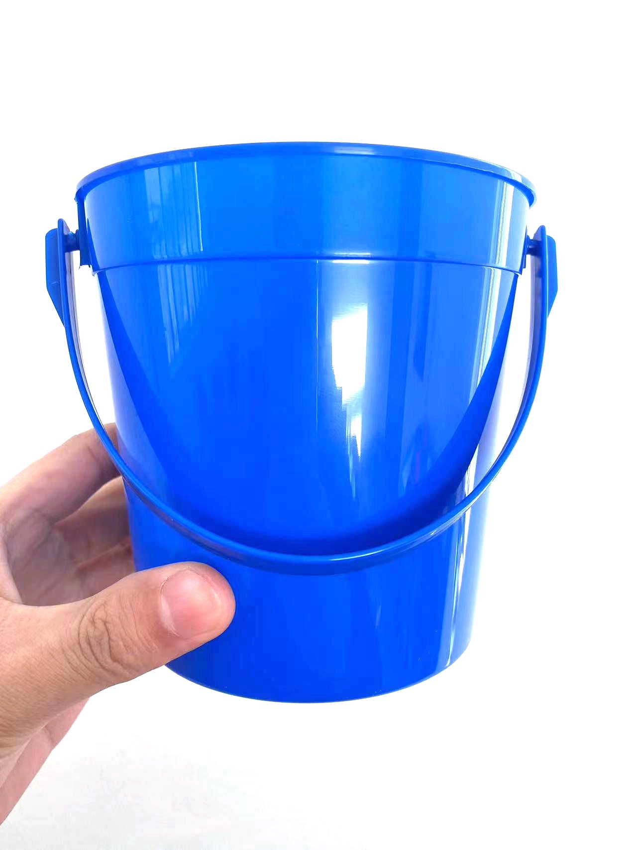 BPA Free 32oz Plastic Drink Bucket	