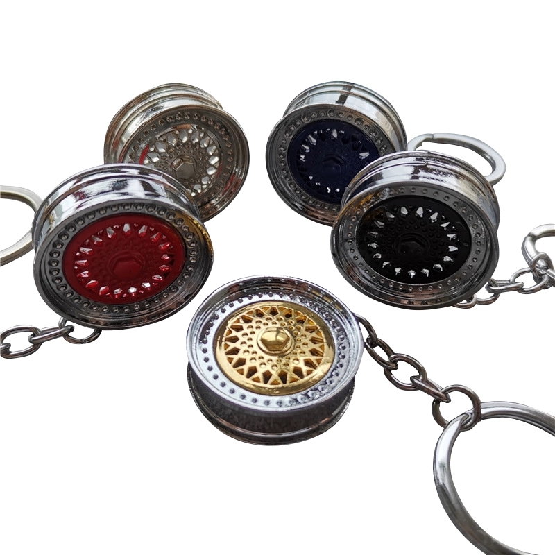 Hubcap Keychain	