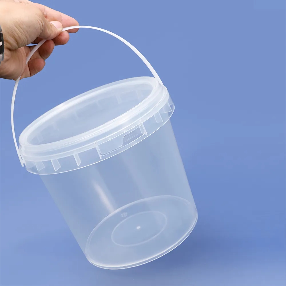 17 oz Portable Plastic Bucket with Lid for Versatile Storage	