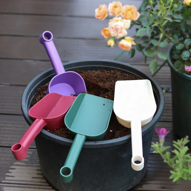 Heavy-Duty Plastic Gardening Shovel Cat Litter Scoop	