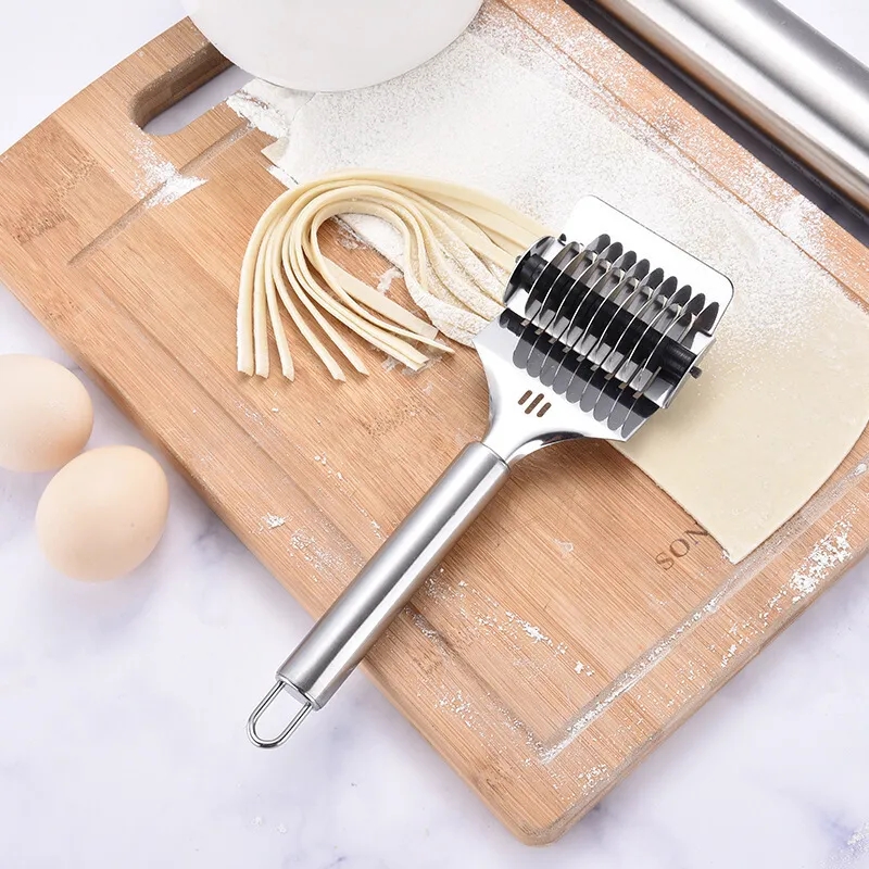 Stainless Steel Noodle Lattice Roller Docker Dough Cutter	